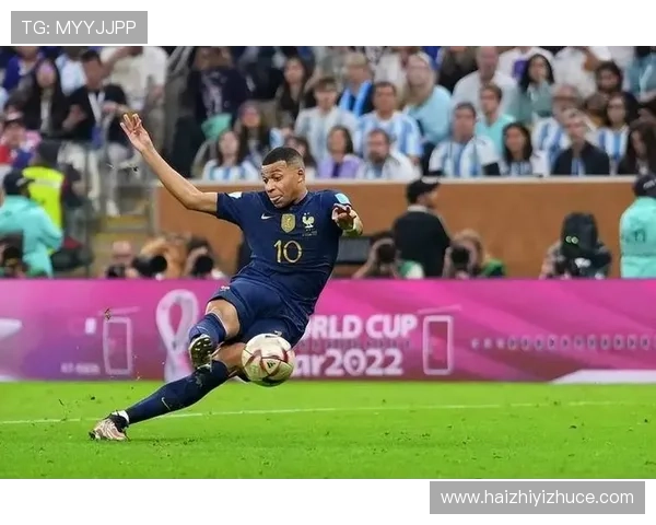 托万重返法国队感慨万千六年后入选让他倍感骄傲 托万重返法国队感慨万千六年后入选让他倍感骄傲